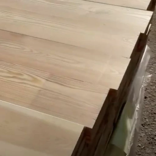 Доска террасная лиственница гладкая 34*140*2500, сорт А (0,35м2)