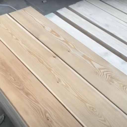 Доска террасная лиственница гладкая 45*90*2500, сорт АВ (0,225м2)